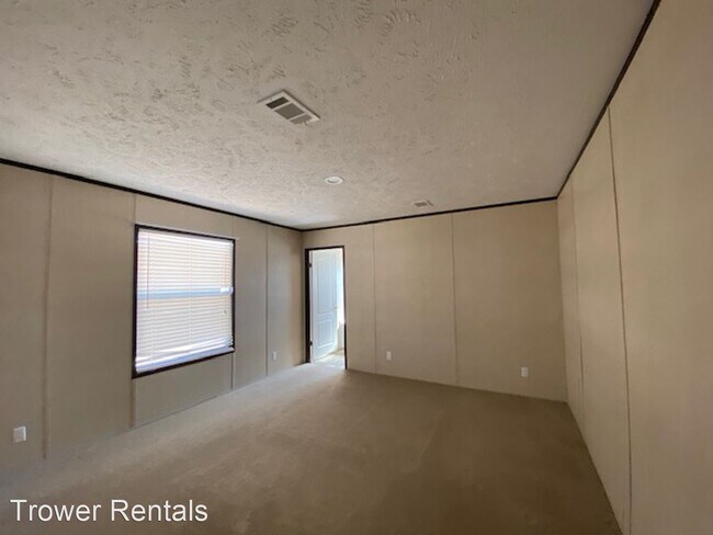 Building Photo - 3 br, 2 bath House - 17422 S. Quail