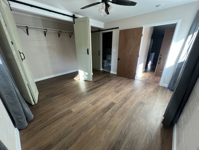 Foto del edificio - 720-720 Mehani St