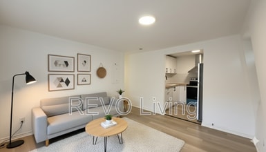 Building Photo - 137 Oakdale Ave