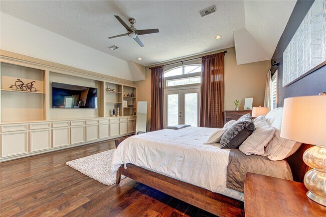 Foto del edificio - 1415 Baldwin Square Ln