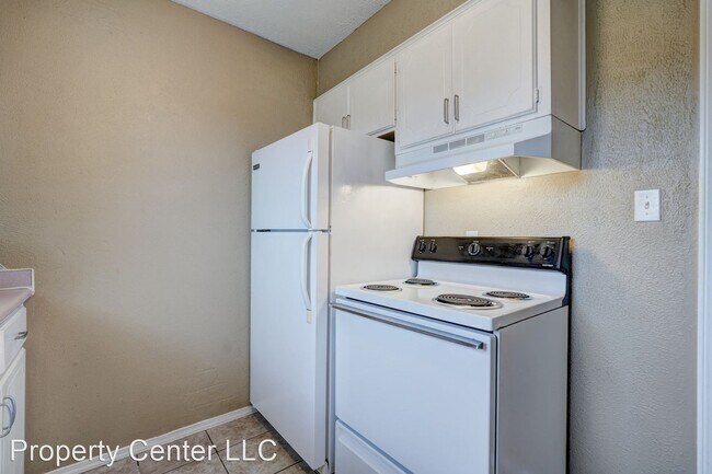 Building Photo - 1 br, 1 bath House - 1701 E Lindsey St Apt 1