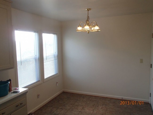 Building Photo - 1136 Banner Avenue