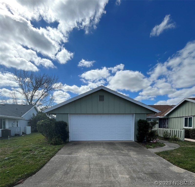 18 Stymie Ln, New Smyrna Beach, FL 32168 Townhome Rentals in New