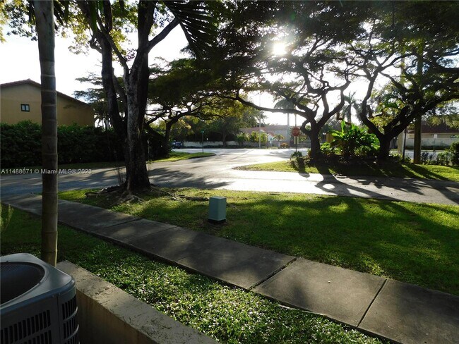 Foto del edificio - 11627 SW 90th St
