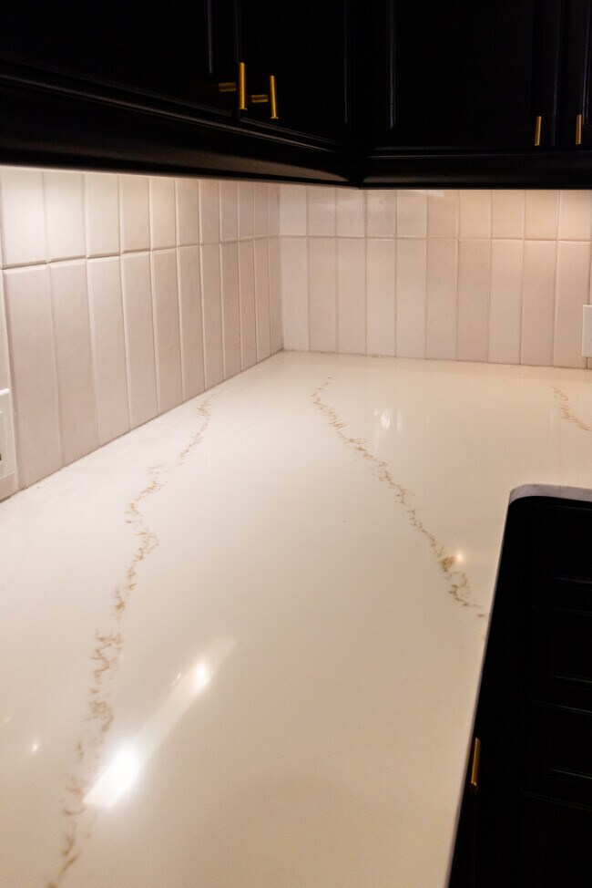 Foto del edificio - 3635 E Paces Cir