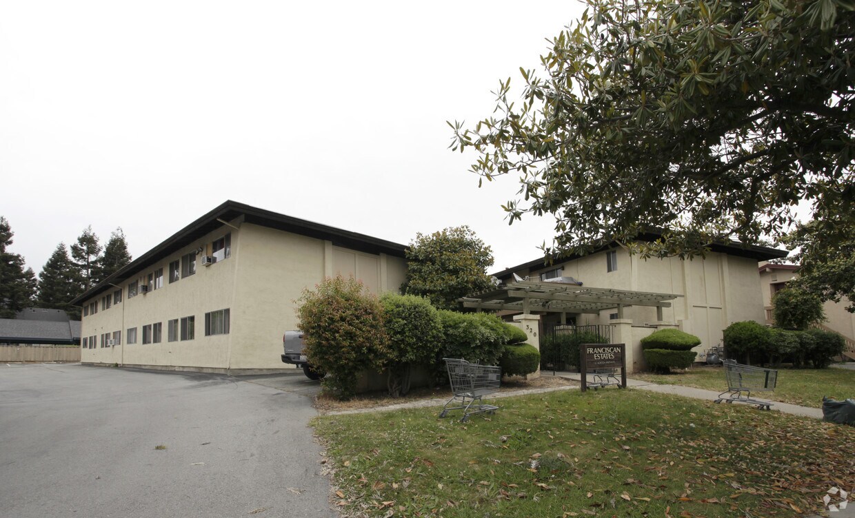 Franciscan Estates Apartments in Fremont, CA