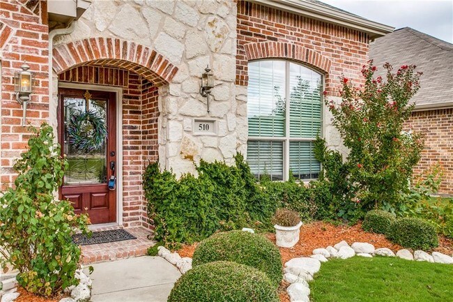 Building Photo - 510 Highland Ridge Dr
