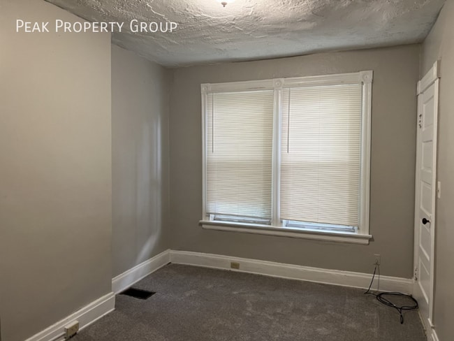 Building Photo - 2544 Vestry Ave