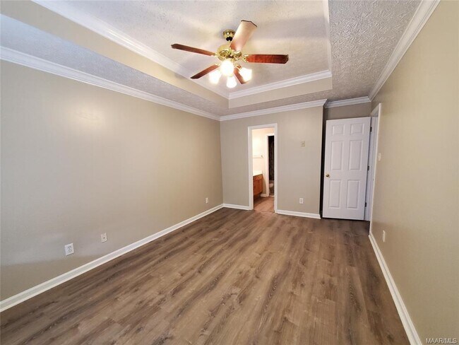 Foto del edificio - 517 Sandfield Ct