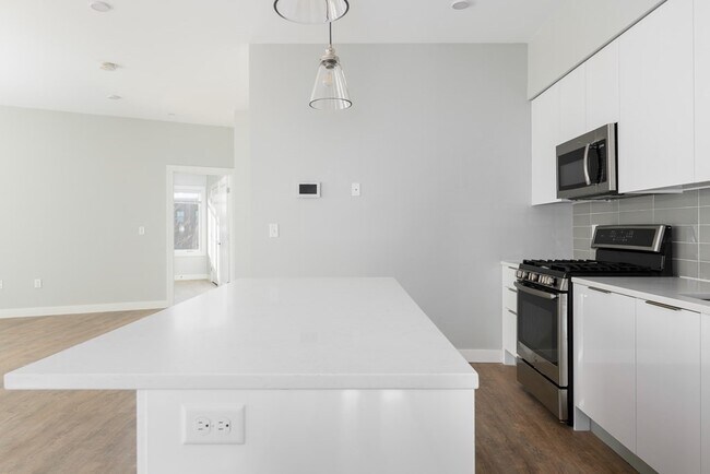 Foto del edificio - 44-48 Medford St