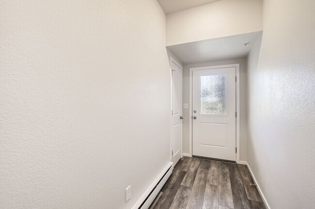 Foto del edificio - 2060 Autumn Moon Dr