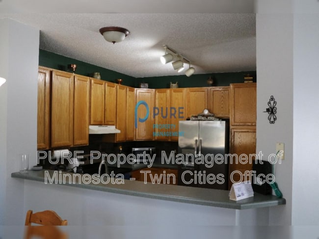 Building Photo - 3183 Juniper Ln