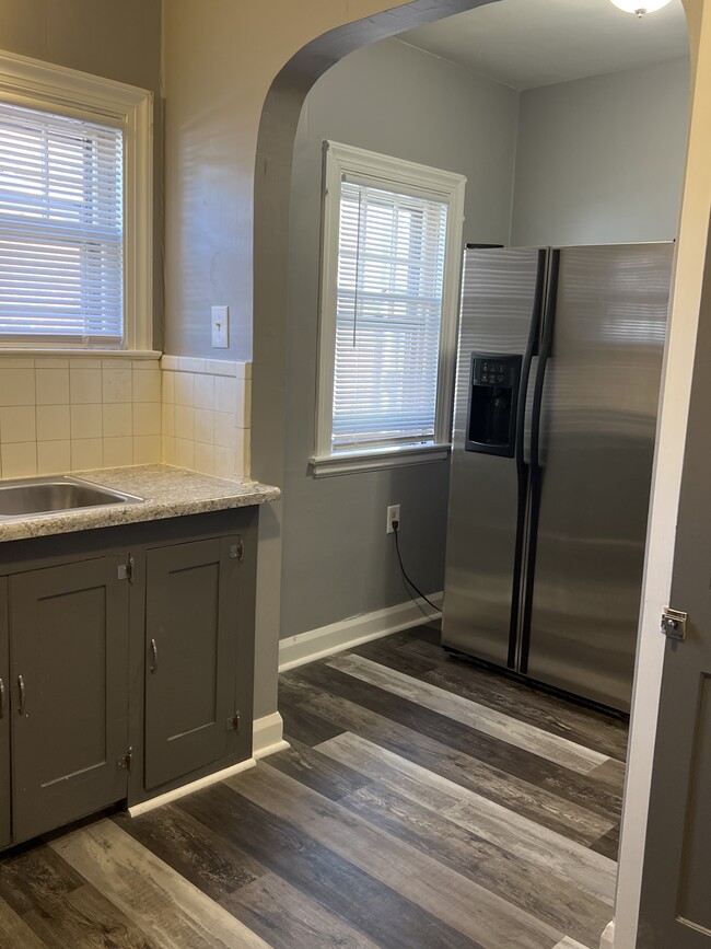 2929 Northwood Ave Unit Floor 1, Toledo, OH 43606 Apartments in