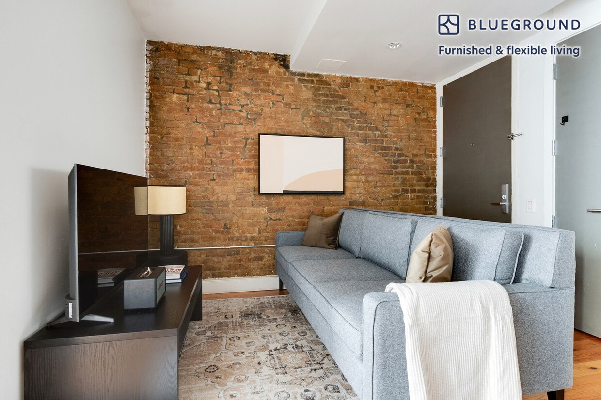 Foto principal - 72 Willoughby St