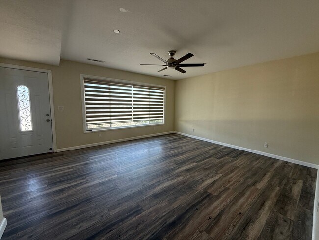 Foto del edificio - Charming Home In Central Fairfield