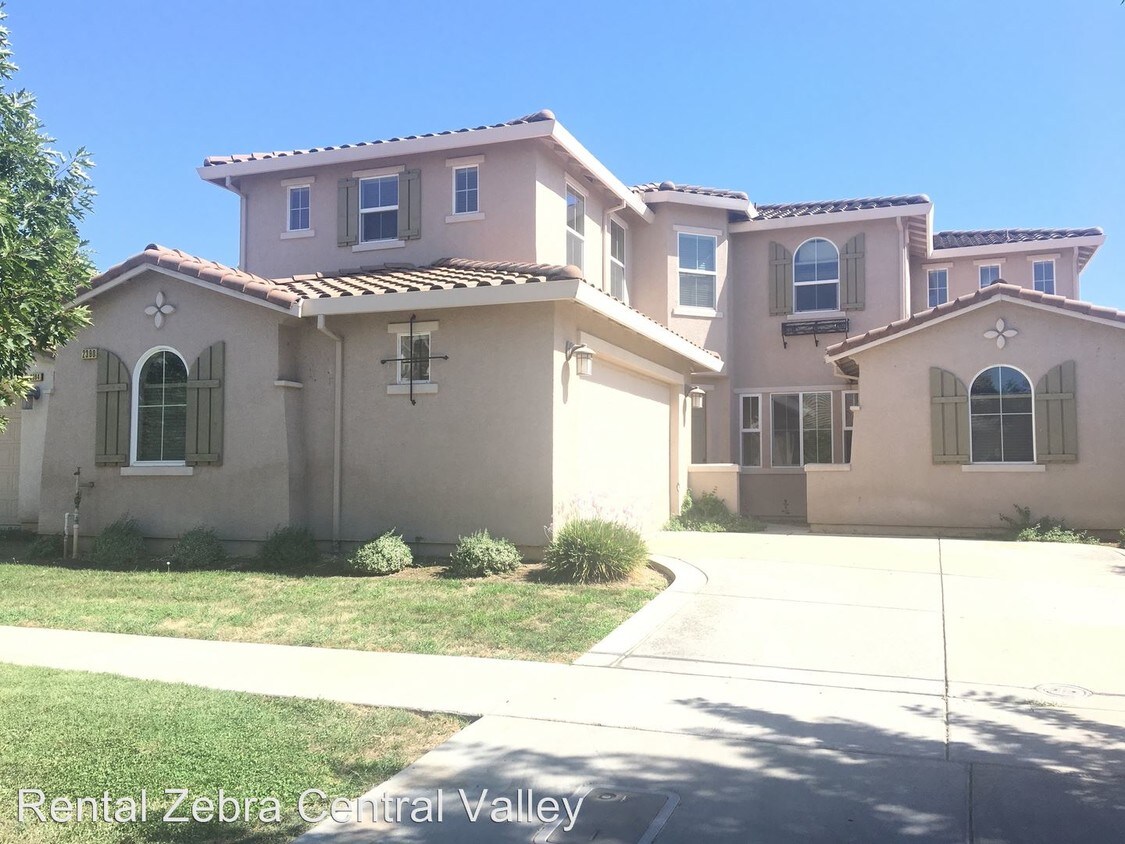 6 br, 4 bath House 2390 Gabriel Drive House Rental in Merced, CA