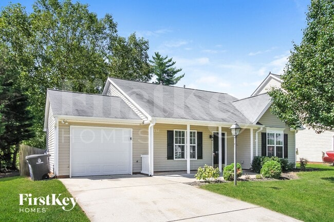 Building Photo - 3210 Trenchard Ln