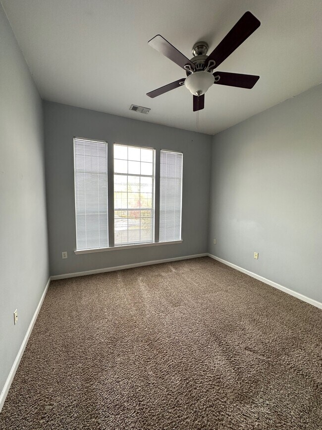 Foto del edificio - 2331 Whitemarsh Way