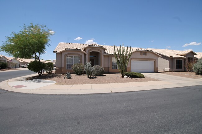 Building Photo - 7138 W Rivulet Dr