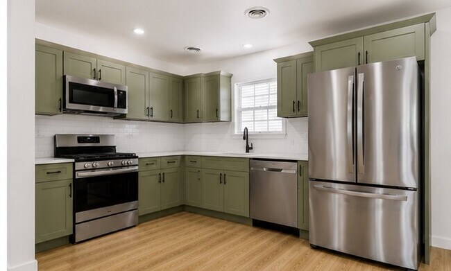 Foto del edificio - 1406 Southern Heights Ave