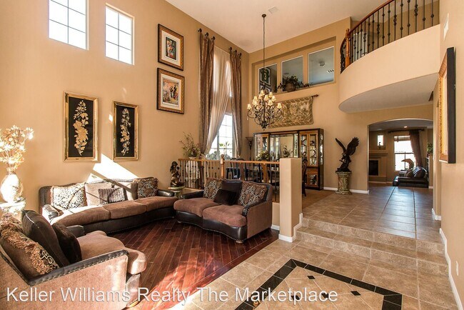 Building Photo - 5 br, 3.5 bath House - 1412 European Drive