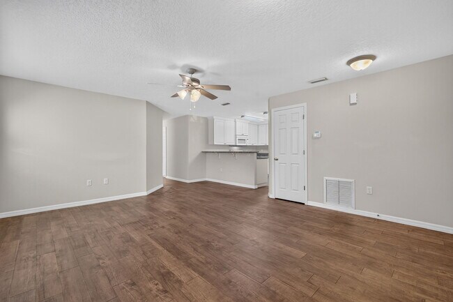 Foto del edificio - 1307 Wood Duck Ln