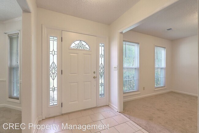 Foto del edificio - 3 br, 2.5 bath House - 8246 Longridge Road