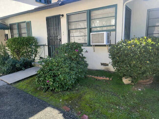 Building Photo - 1746 Canada Blvd