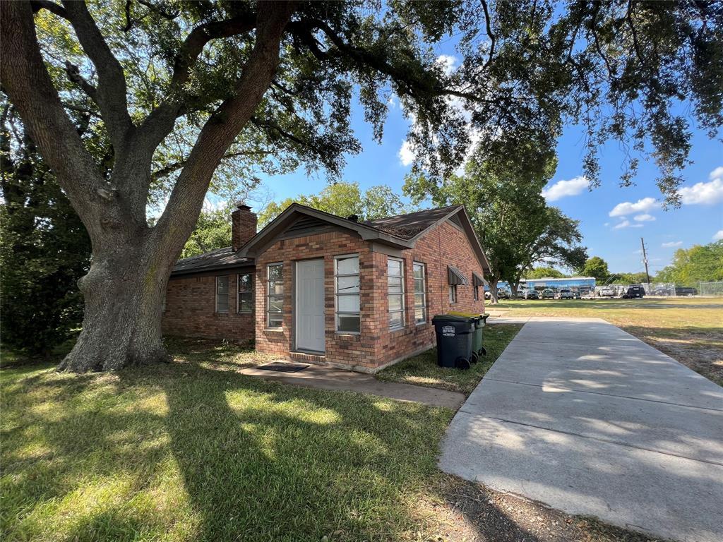 Apartments On Broadway In Pearland Tx