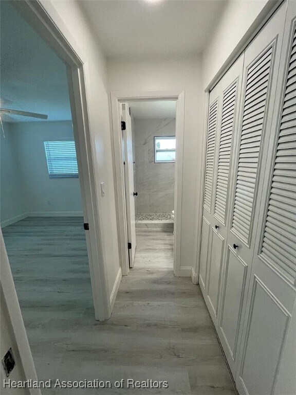 Foto del edificio - 5025 Granada Blvd