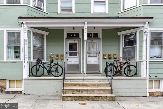 Foto del edificio - 24 Bank St