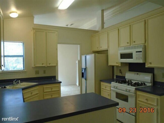 Foto del edificio - 3 br, 2 bath House - 800 End O Trl
