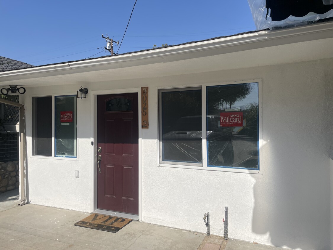 Primary Photo - 3025 Broadmoor Blvd