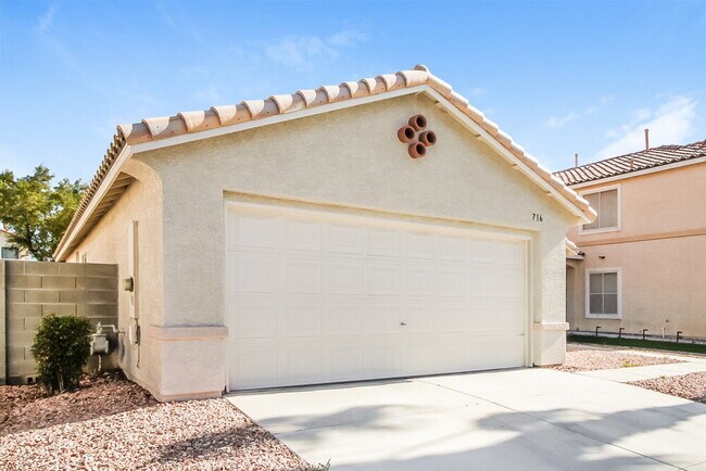 Foto del edificio - 716 Castlebridge Ave