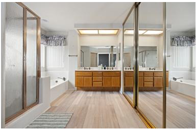 Baño principal - 21330 Dickinson Rd