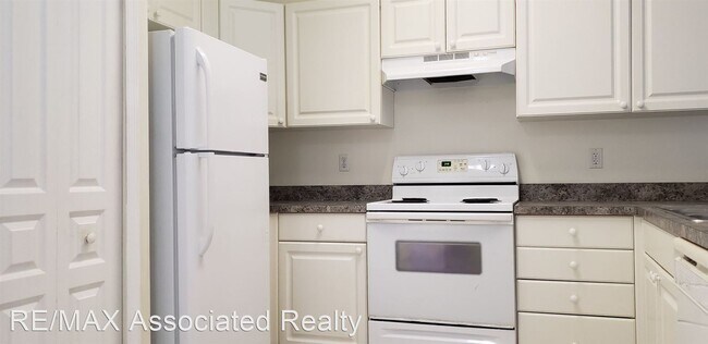 Building Photo - 2 br, 2 bath House - 1315 20th Ave SW