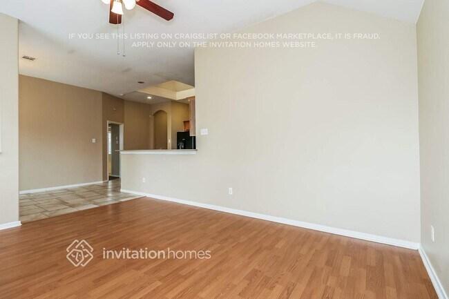 Foto del edificio - 640 Willowwood Trail
