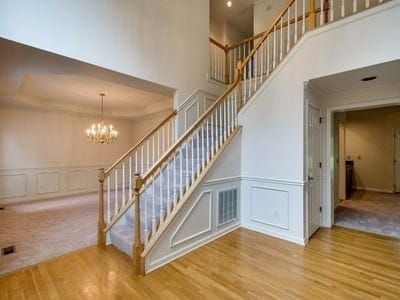 Building Photo - 4 Bedroom Home Close to Brentwood schools!