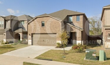Building Photo - 426 Lake Erie Dr