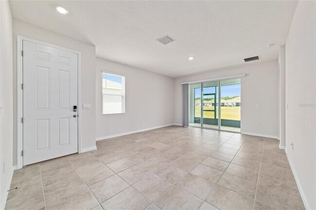 Foto del edificio - 5249 NW 43rd Ln Rd