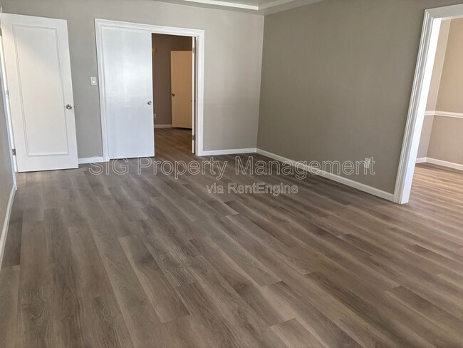 Photo - 10822 Hartsook Street Apartment