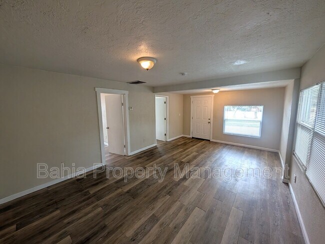 Foto del edificio - 1013 20th Ave S