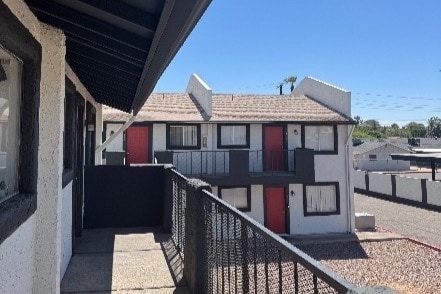 Building Photo - Casita Robles Apartments