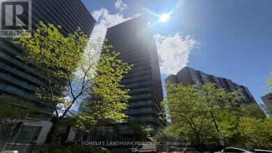 Building Photo - 5500 Yonge St