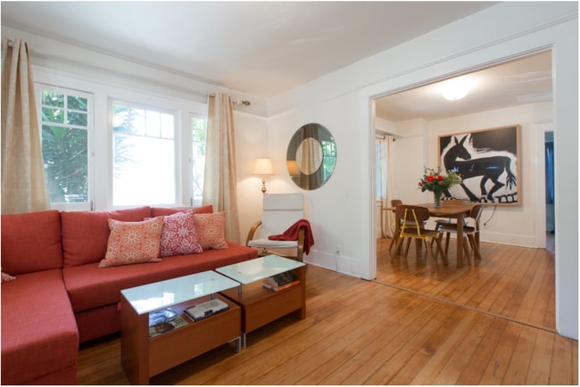 Foto del edificio - 1109 Cabrillo Ave