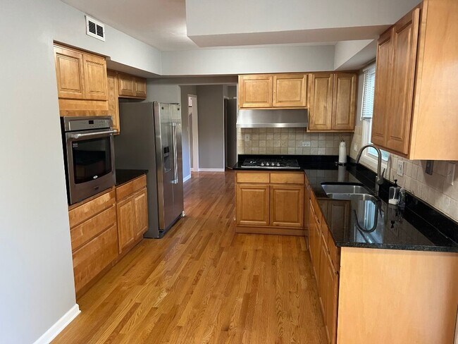 Foto del edificio - 11 Knight Hill Ct