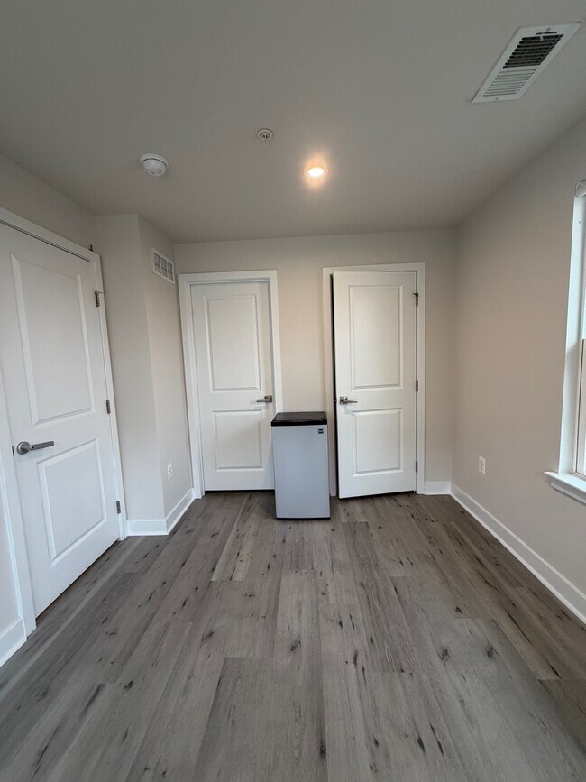 Building Photo - 2816 Toles Park Dr