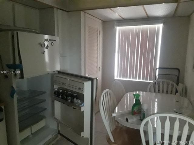 Building Photo - 4015 W Palm Aire Dr