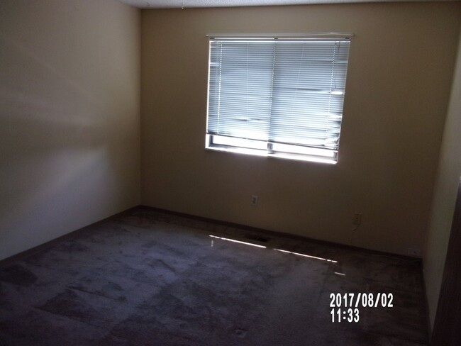 Foto del edificio - Littleton Ranch Style Townhome - 2 Bedroom...