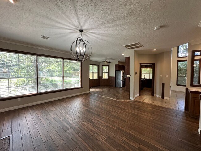 Building Photo - South Austin, Circle-C, Two Story - Available Now
